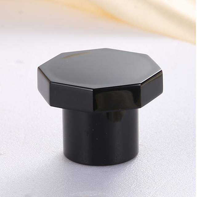 Luxury Animal Perfume Zamac Lid Antelope Metal Perfume Bottle Cap Distinctive Perfume Cap